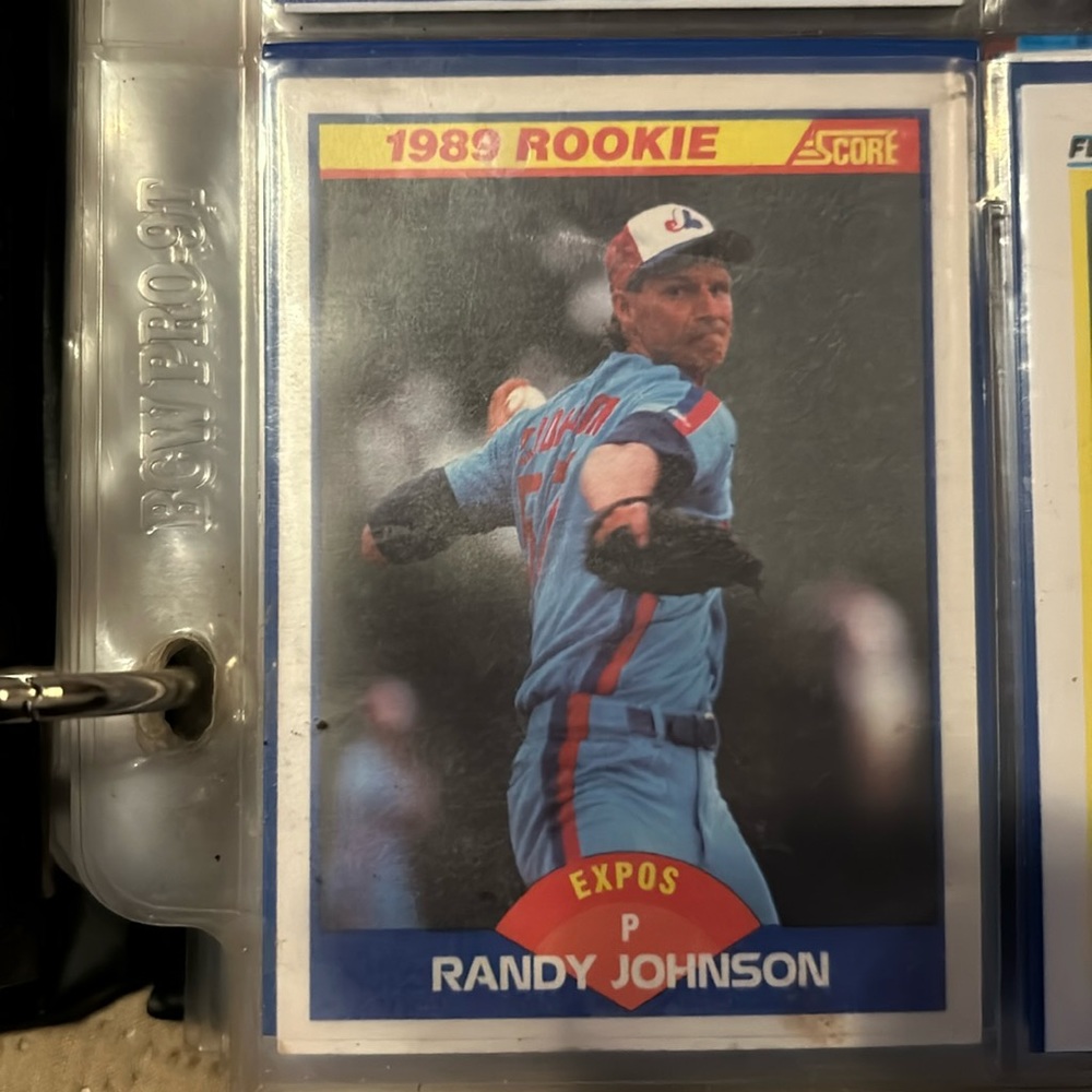 MLB trading cards